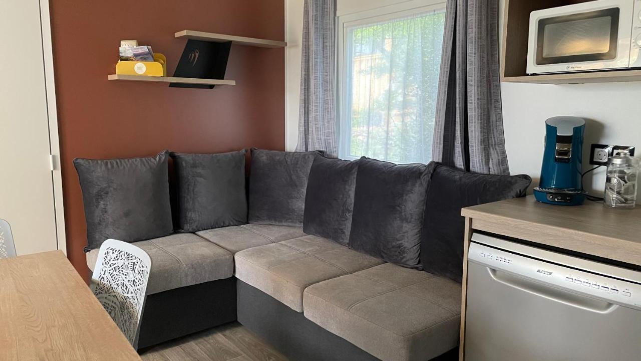 Bungalow Les Ruffes Du Salagou Clermont-lʼHérault Exteriör bild